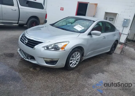 2013 Nissan Altima 2.5 S из США, поврежденный, VIN 1N4AL3AP1DC281261